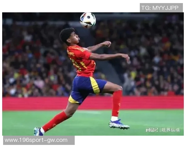 亚马尔开设个人油管频道展示迪亚斯哥伦比亚球衣引发球迷热议