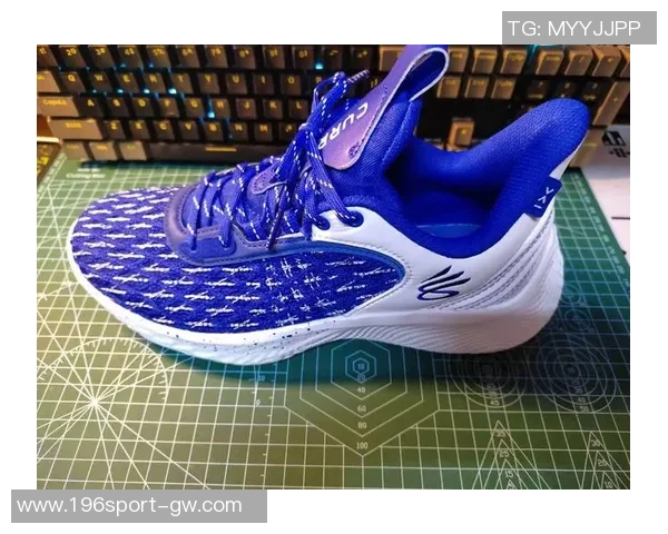 库里第13代签名鞋Curry13震撼登场引领UA时期的篮球潮流新风尚